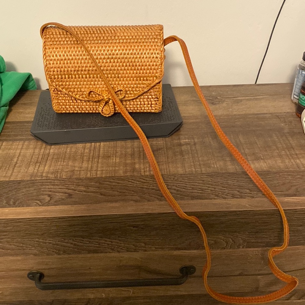 Straw messenger bag